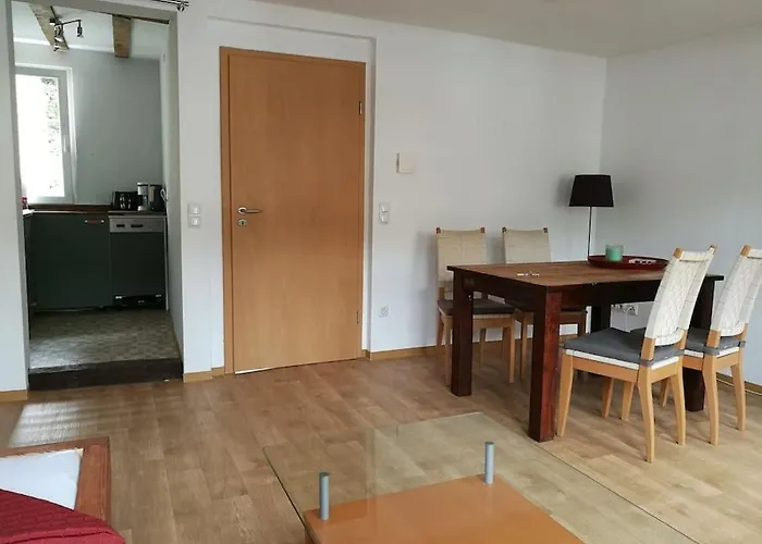 Ganzes Haus, Zentrale Lage Nuerburgring Lägenhet *