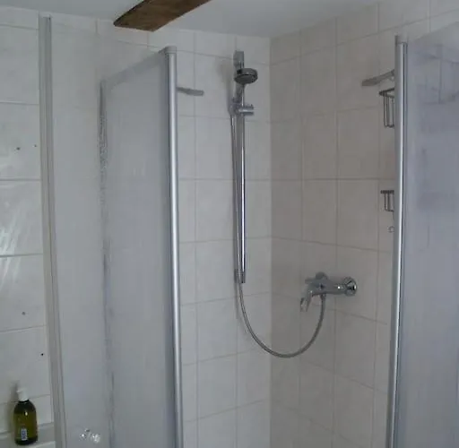 Ganzes Haus, Zentrale Lage Nuerburgring Lägenhet